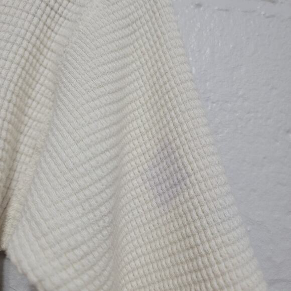 VTG Hanes Insul-knit Waffle Knit Long Underwear Top - Picture 9 of 9